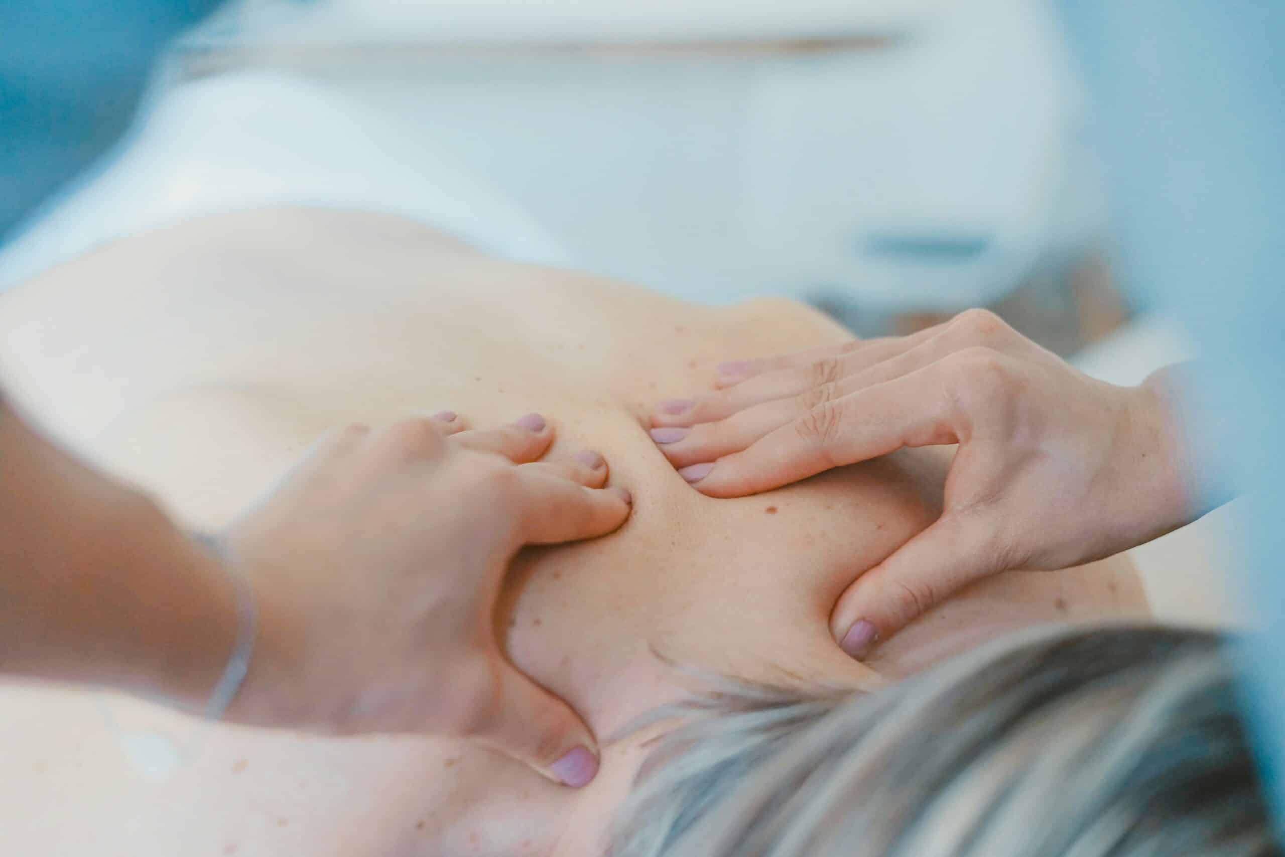 Advantages of Physical Therapy for Endometriosis Management