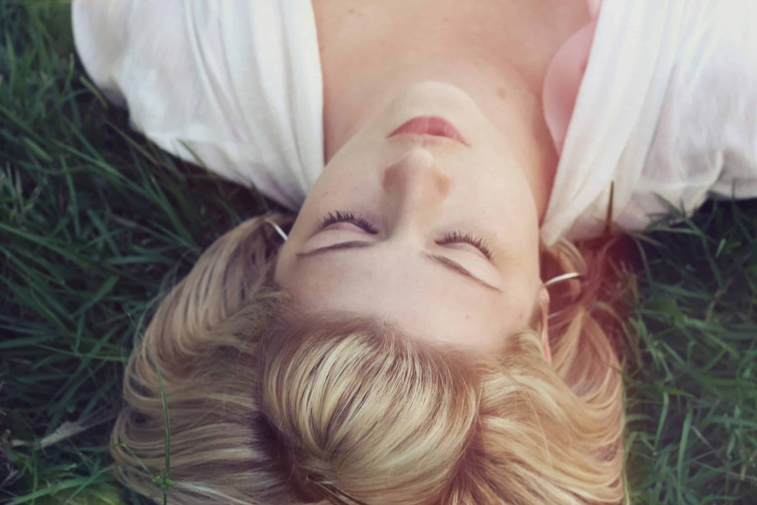 Exploring Endometriosis Pain Relief Options for Comfort