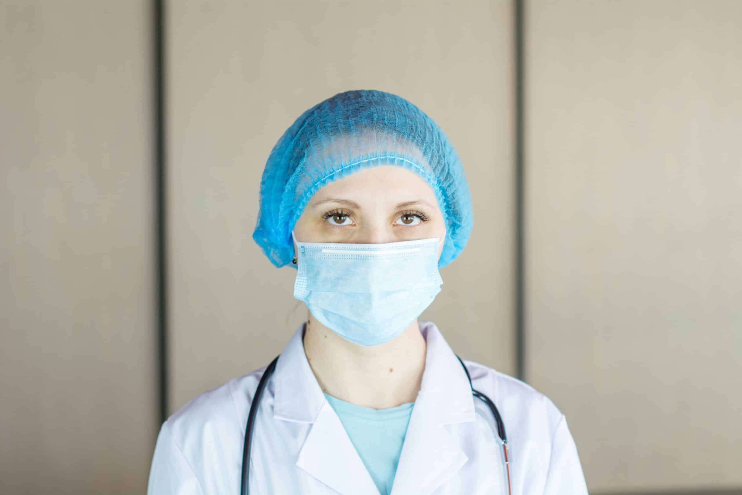 a doctor wearing a coat and stethoscope - Rachael Haverland Site a doctor wearing a coat and stethoscope