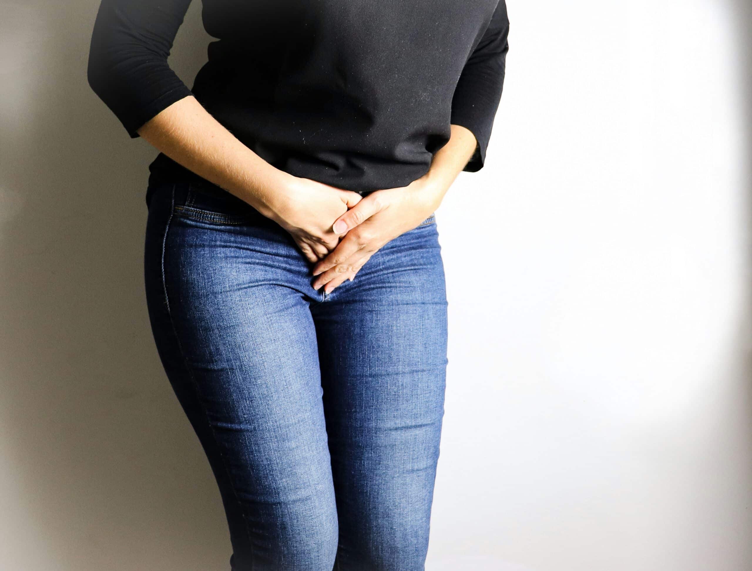 a woman with pain in her pelvis - Rachael Haverland Site a woman with pain in her pelvis