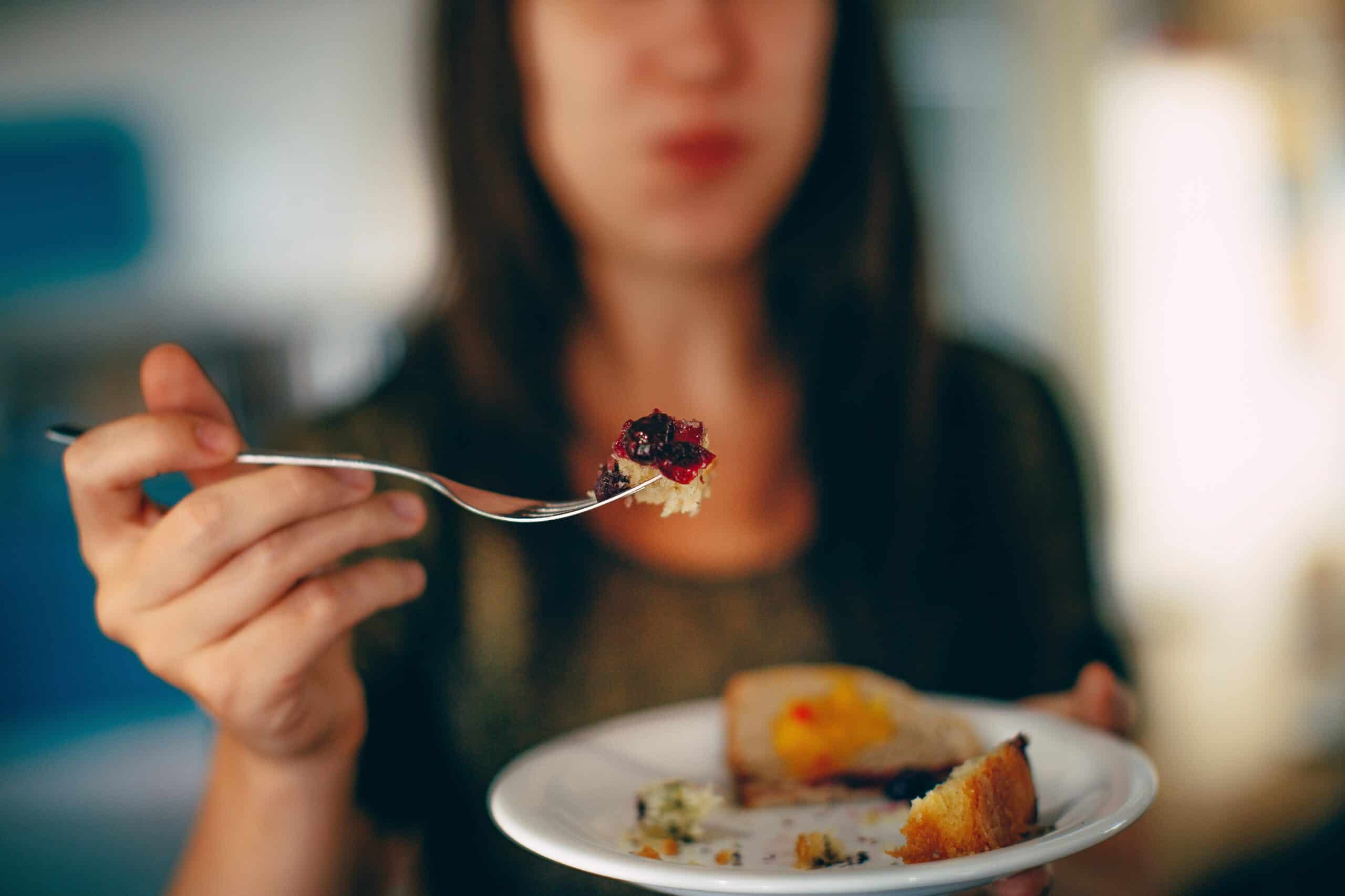 a woman eating - Rachael Haverland Site a woman eating