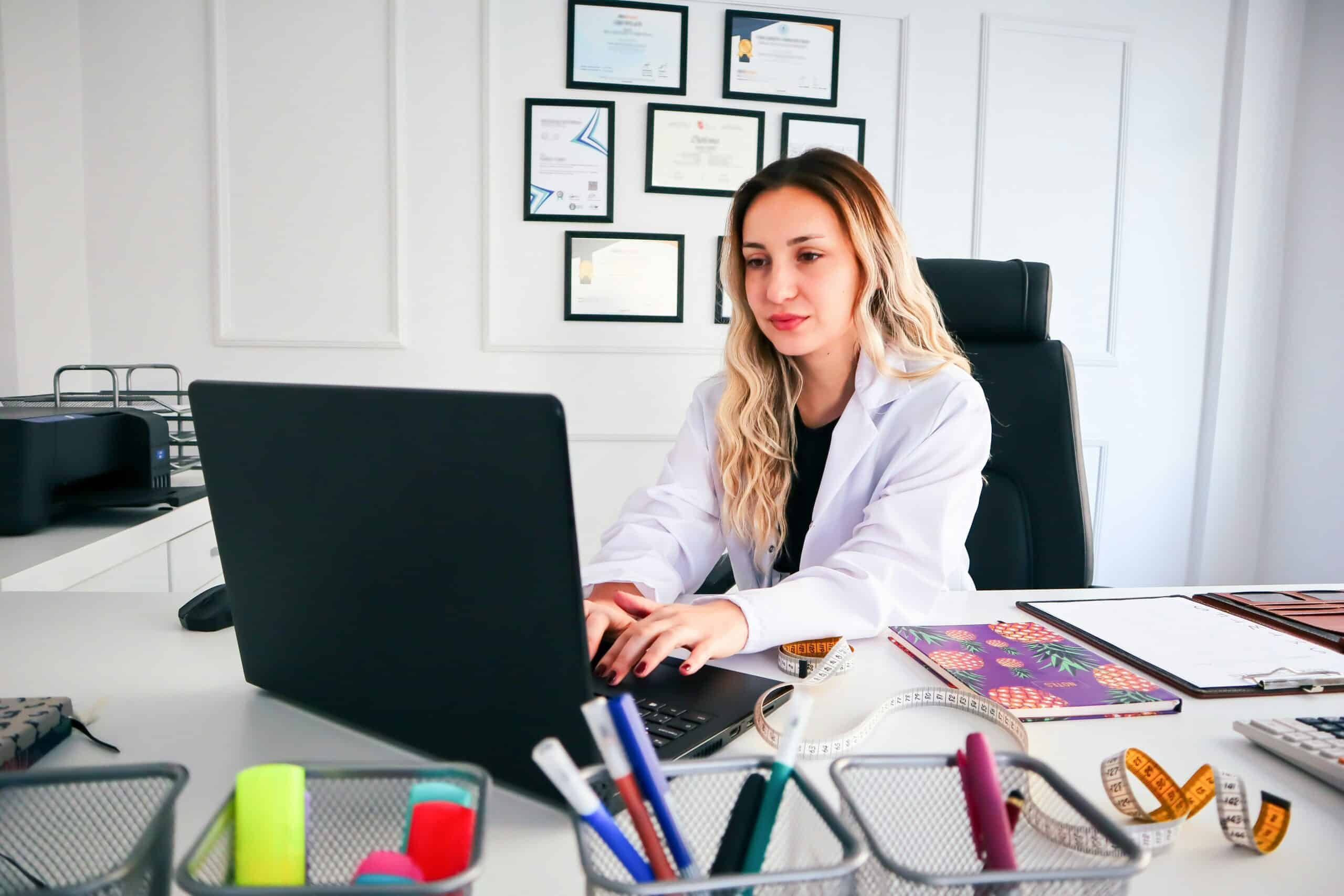 Insights on Bloating and Endometriosis: What You Should Know