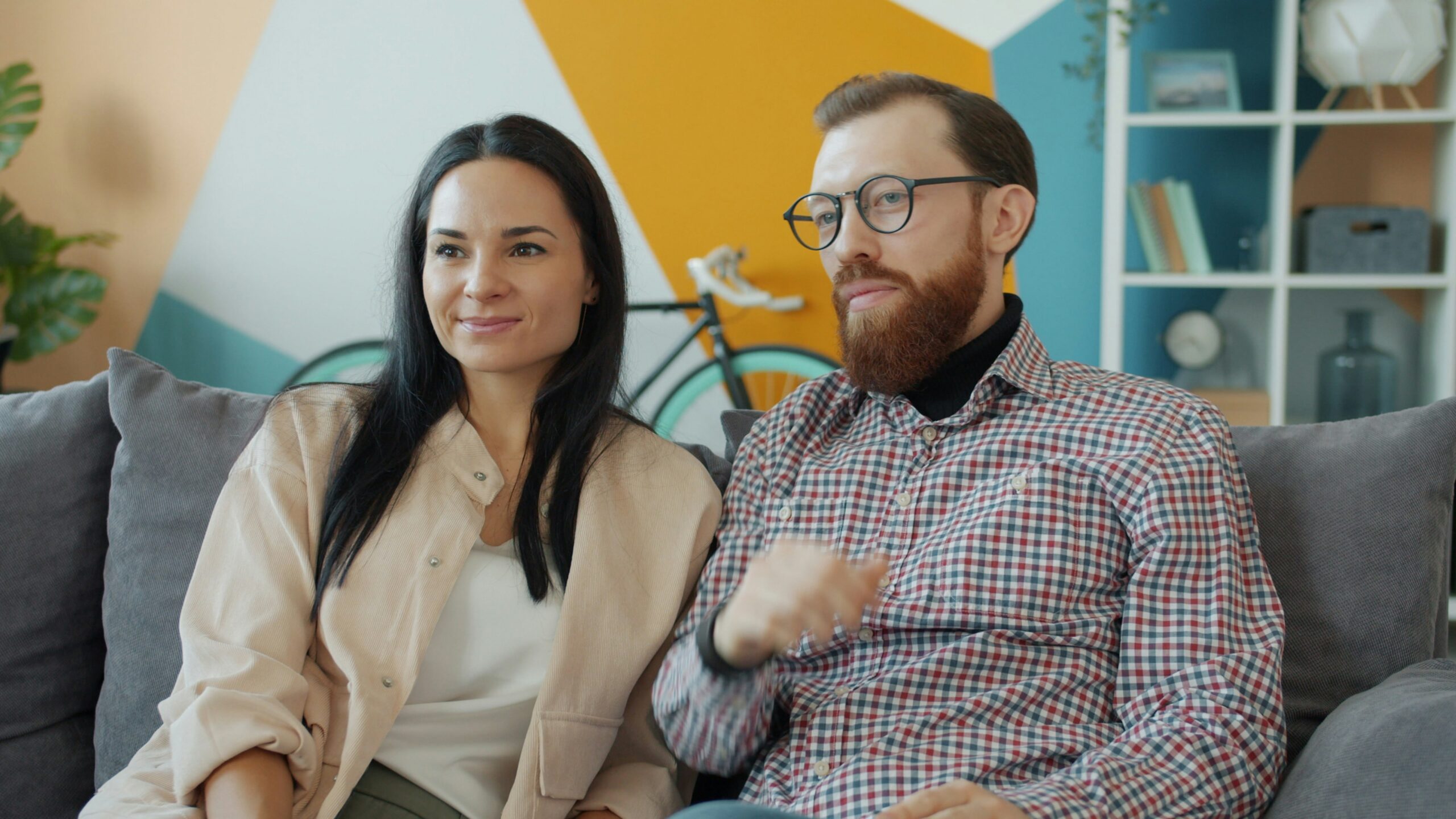 Couple discussing egg freezing options