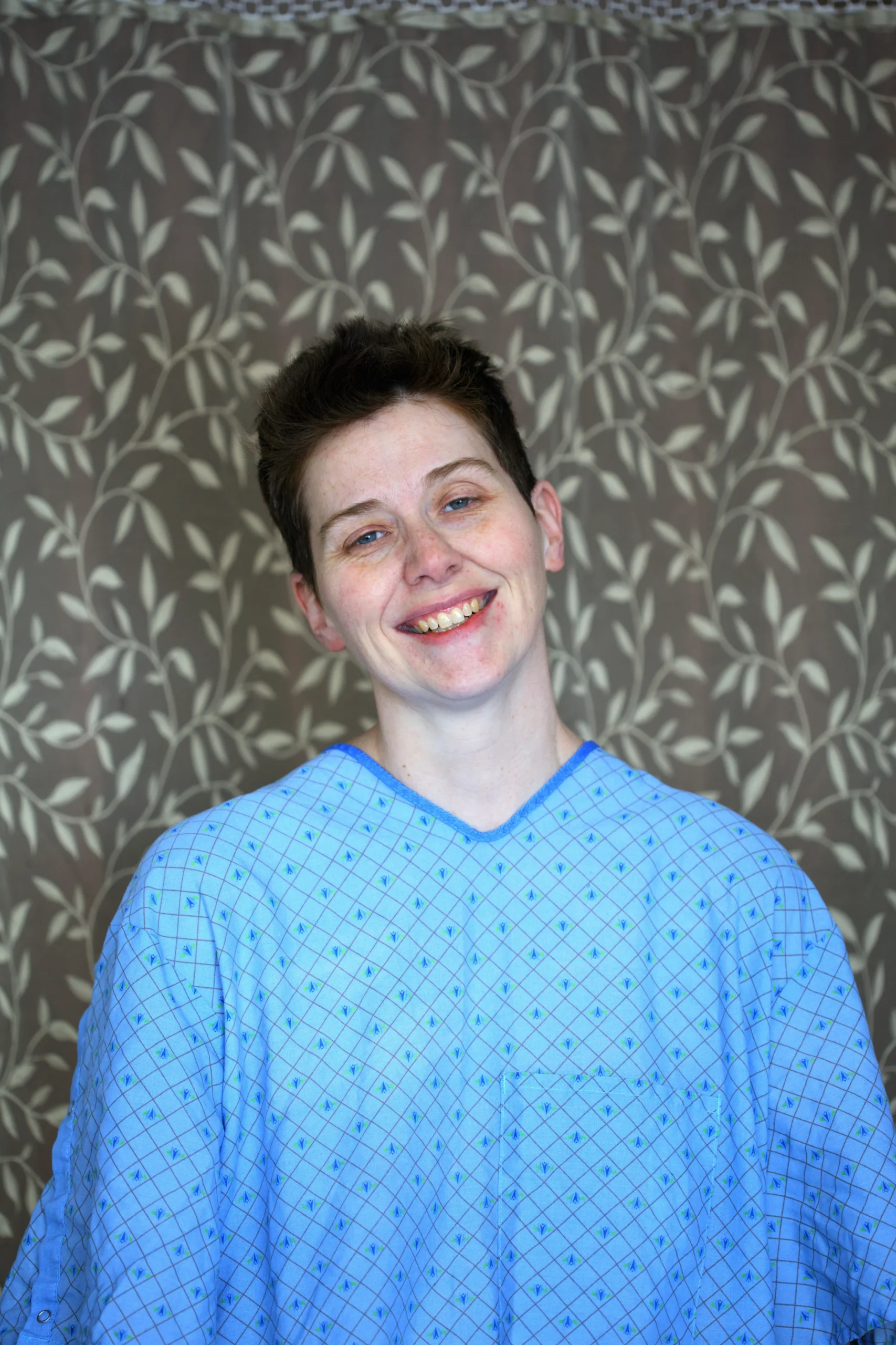 Woman seeking expert care for chronic endometriosis pain