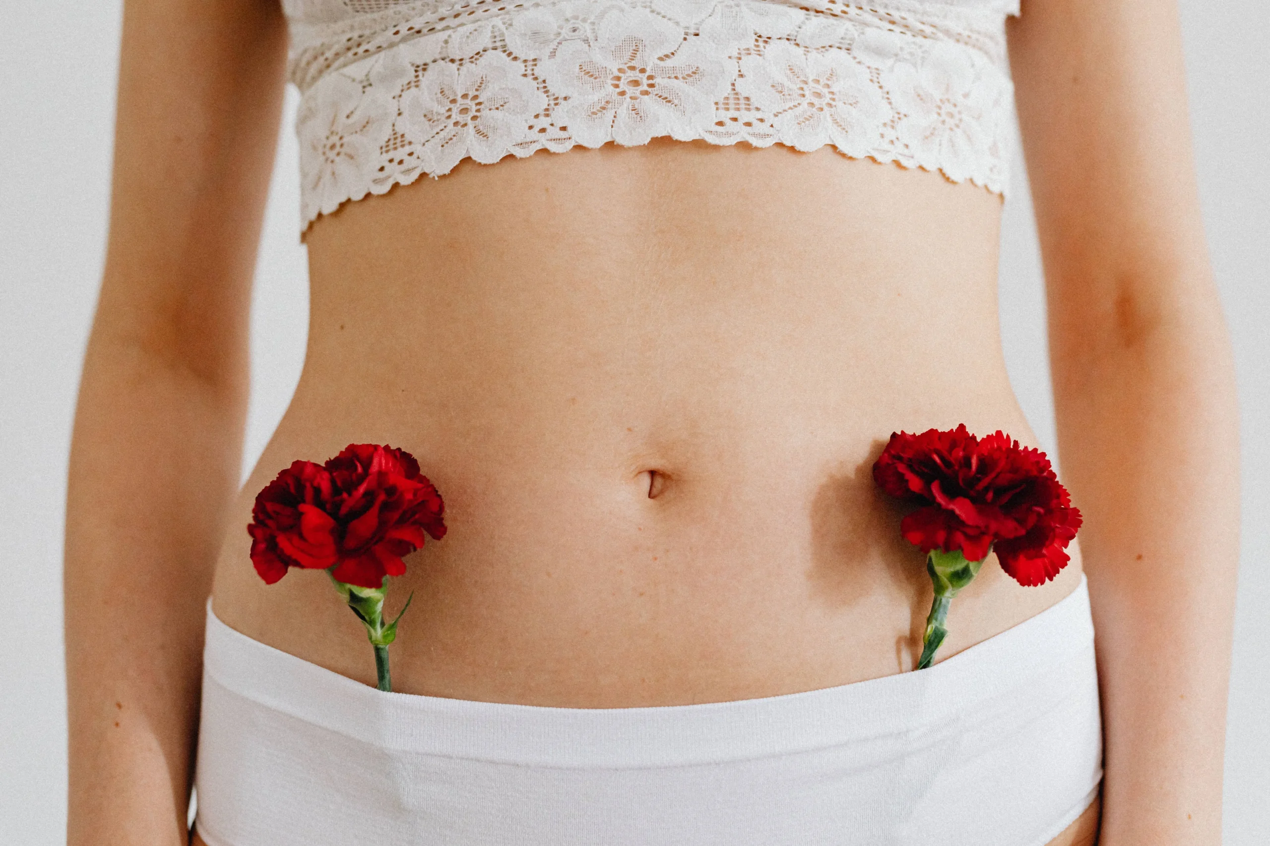 03dc38d8 3086 4c78 b074 e9274311b9d0webp - Rachael Haverland Site A photograph of a woman's waist