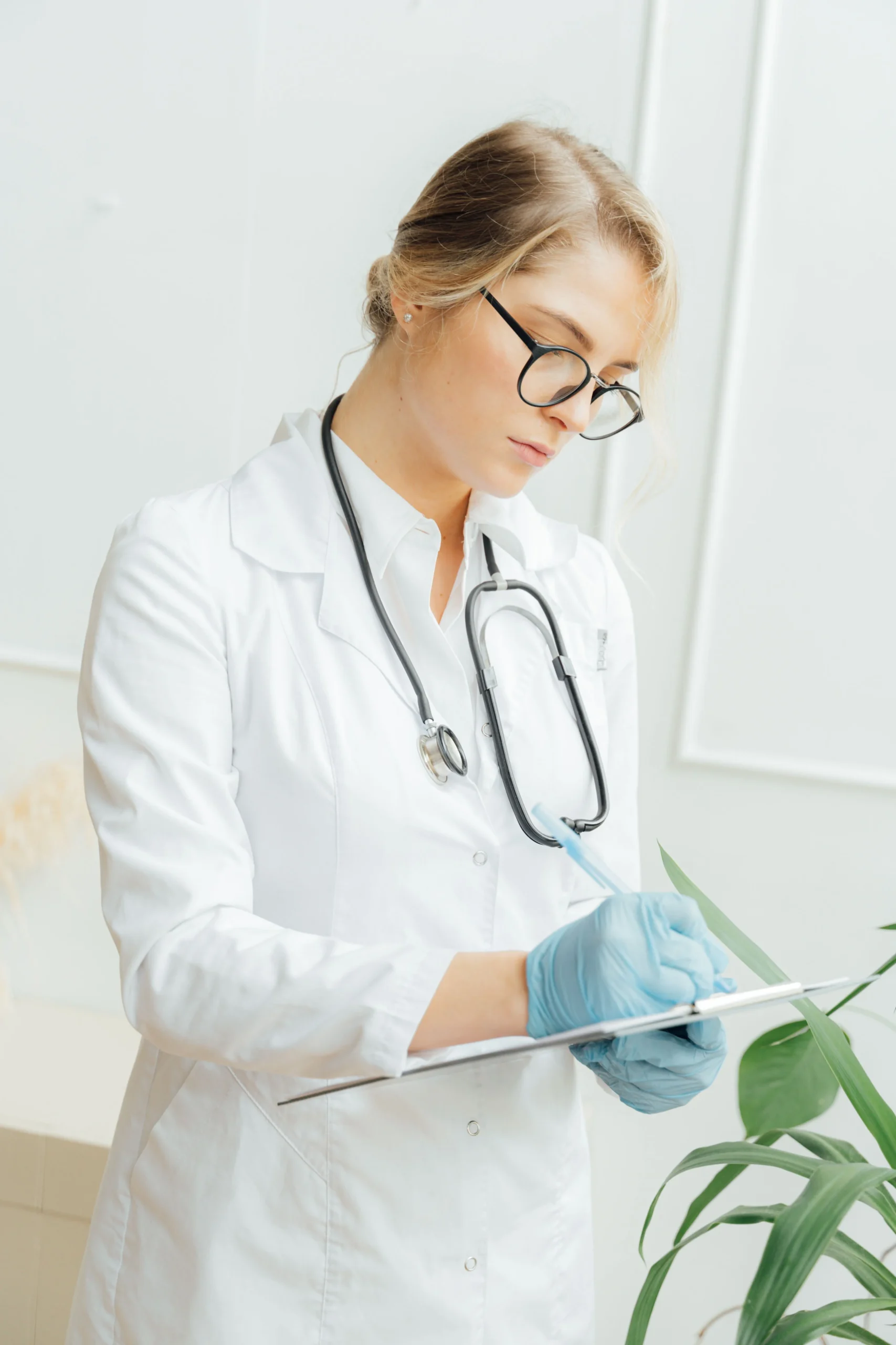 An endometriosis doctor taking notes